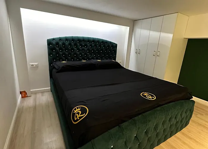 Rent Room 2 Rolandi Apartments